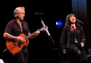 Neil Giraldo and Pat Benatar perform onstage at the IEBA Honors & Awards Ceremony during the IEBA 2015 Conference - Day 3 on October 13, 2015 in Nashville, Tennessee.