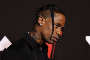 Travis Scott at the 2021 MTV Video Music Awards - Arrivals