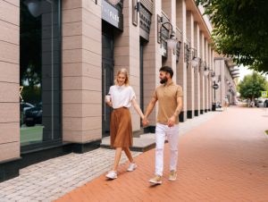 Couple walking with good posture.