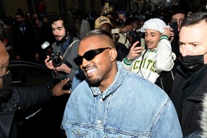 Kanye West at the Kenzo : Outside Arrivals - Paris Fashion Week - Menswear F/W 2022-2023