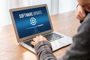 Software update on computer for modish version of device software upgrade