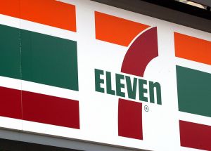 7-Eleven is selling hot dog-flavored sparking water?