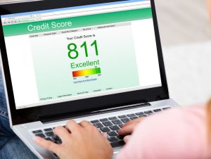 811 credit score