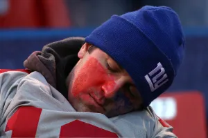 Man fall asleep at NFL game. Sleeping NY Giants Fan