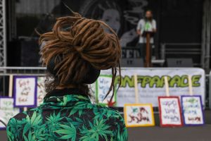 A man with dreadlocks. Is it one of the 10 ways to tell if someone is a stoner?