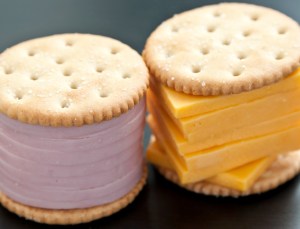 Lunchable, Heap of Sliced honey ham,cheddar cheese, and crackers