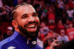 Drake at the Cleveland Cavaliers v Houston Rockets