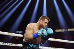 Canelo Alvarez v Jaime Munguia