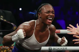 Claressa Shields v Savannah Marshall